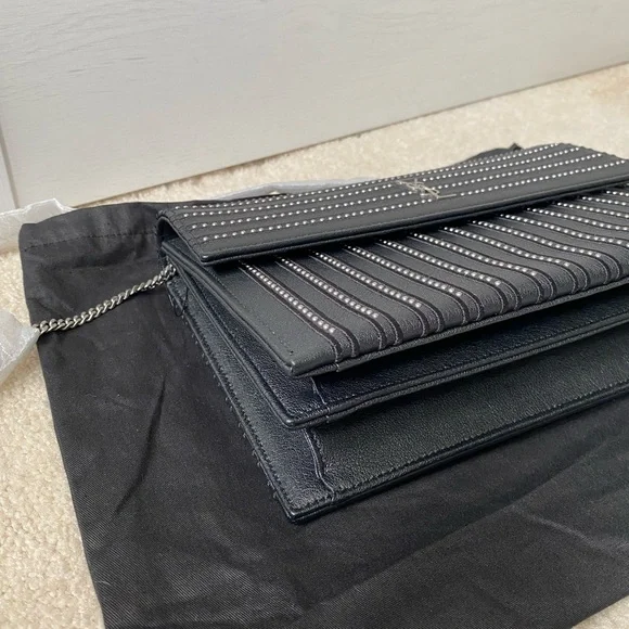 **AUTHENTIC YSL HANDBAG** - Picture 7 of 16